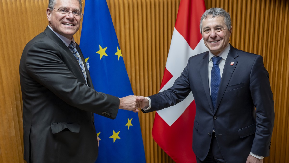 Die-EU-Vertr-ge-liegen-vor-Jetzt-bitte-vorw-rtsmachen
