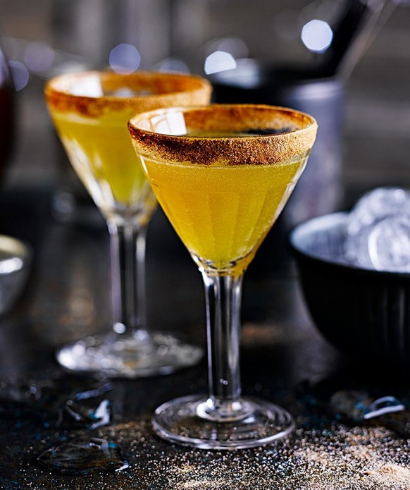 http://www.jamieoliver.com/recipes/martini-recipes/winter-sidecar/#pmdZBemJQ3q1CWB0.97 winter sidecar winter cocktails