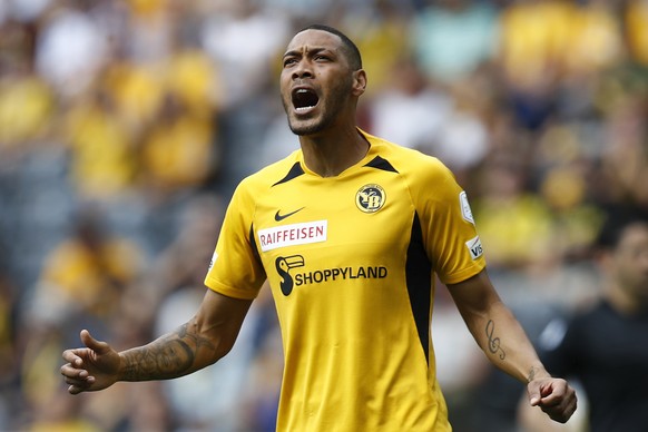 YBs Guillaume Hoarau im Super League Spiel zwischen BSC Young Boys Bern und Servette FC am Sonntag, 21. Juli 2019 im Stade de Suisse in Bern. (KEYSTONE/Peter Klaunzer)