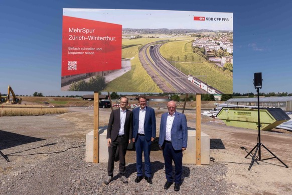 Spatenstich des SBB-Grossprojektes Mehrspur Zürich-Winterthur vom 2. Juli 2026 in Bassersdorf/ZH. Begrüssungsworte und Würdigung des Projektes durch Bundesrat Albert Rösti, Vorsteher UVEKGespräch  ...