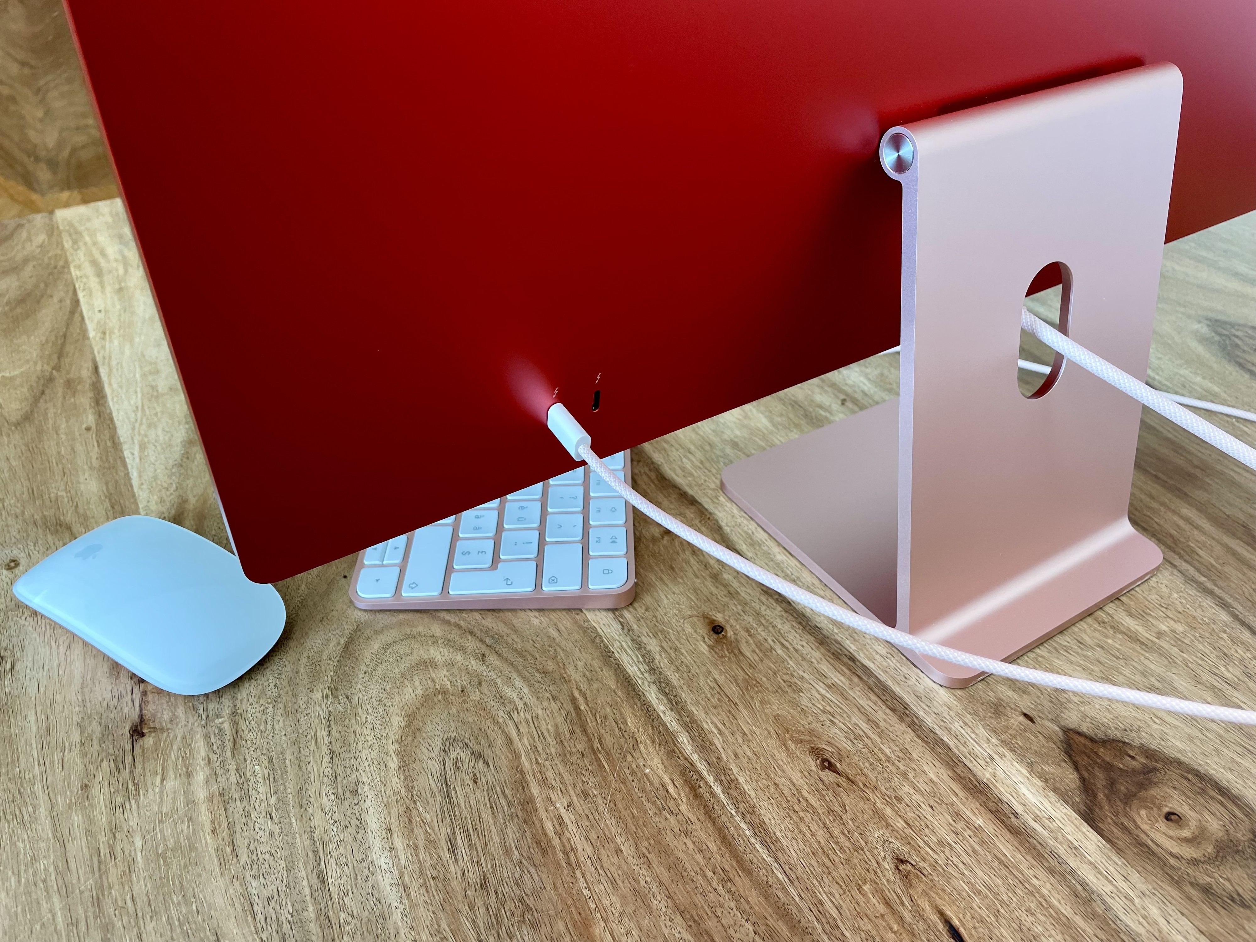 Rückseite des iMac 24 Zoll (2021).