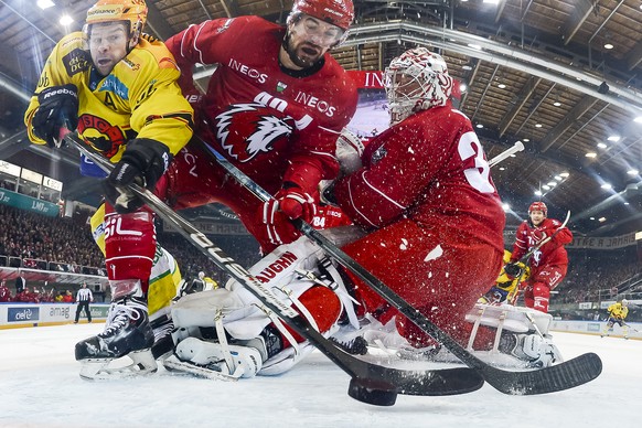 Lausanne-Keeper Cristobal Huet muss die Niederlage gegen bern auf seine Kappe nehmen.&nbsp;