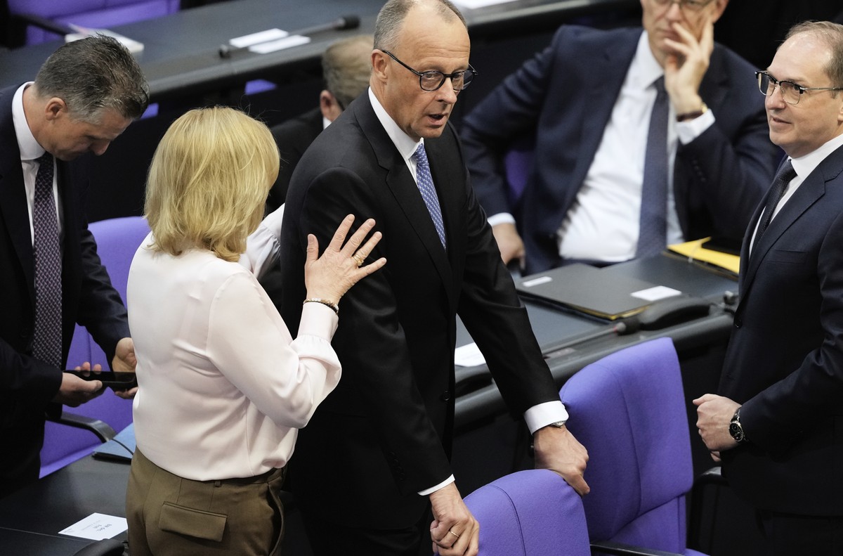 Friedrich Merz reacts after he was not elected new Chancellor in the first voting process at the parliament Bundestag in Berlin, Tuesday, May 6, 2025. (AP Photo/Markus Schreiber)
Germany New Chancello ...
