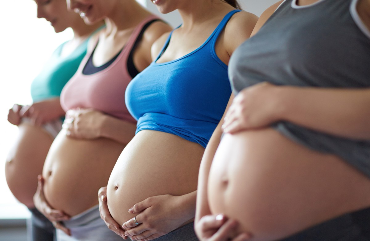 schwanger gruppe frauen pregnant pregnancy schwangerschaft kind baby bauch