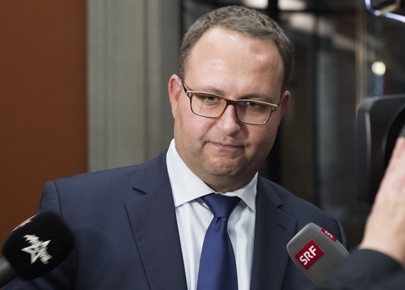 Bundesratskandidat Norman Gobbi nach dem Hearing bei der SP, am Dienstag, 8. Dezember 2015 im Parlamentsgebaeude in Bern. Morgen finden die Gesamterneuerungswahlen des Bundesrates statt. (KEYSTONE/Luk ...