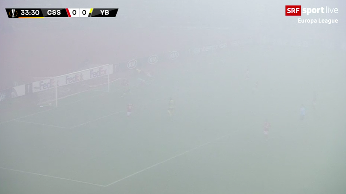 So sah es aus, das nebulöseste Geisterspiel der Fussballgeschichte.