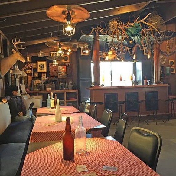 pioneertown california big horn ranch stargazing retreat immobilien kalifornien westernstadt western filmkulisse wohnen lifestyle https://www.pioneertownbighornranch.com/ http://www.luxuryportfolio.co ...