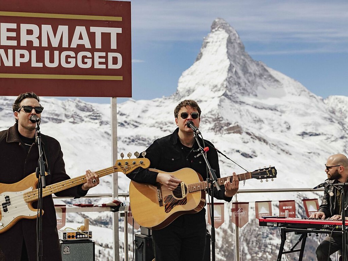 Le groupe suisse Olympic Antigua compte parmi les 70 artistes qui ont performé au pied du Cervin.