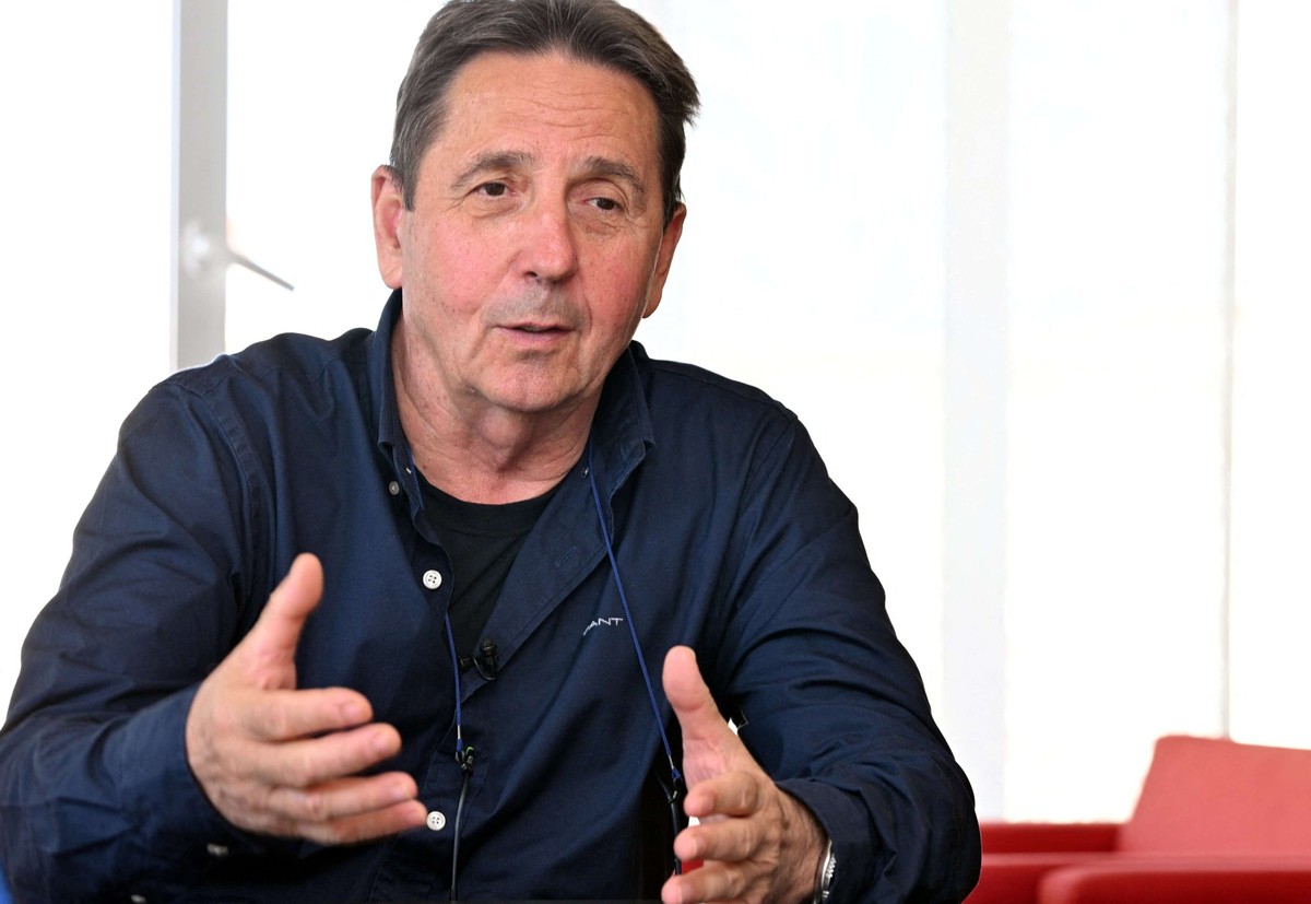 Le maire de Primosten, Stipe Jurina, s'exprime lors d'un entretien