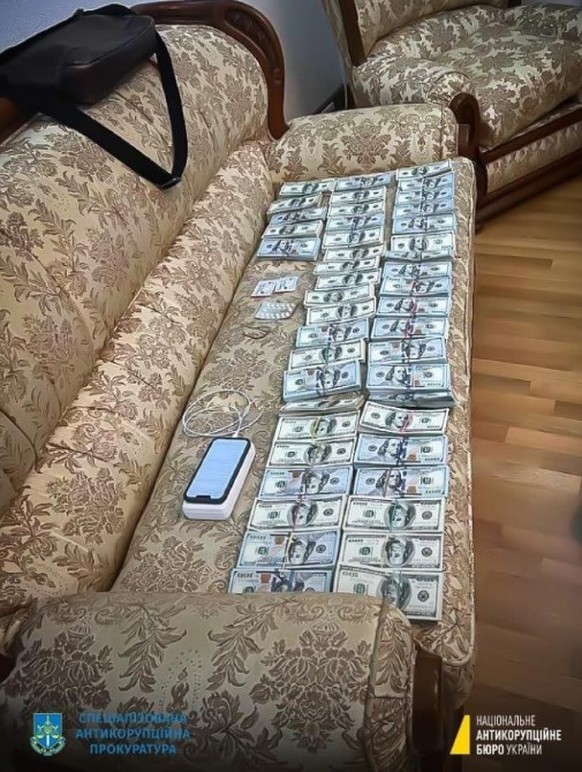 sichergestelltes Geld Ukraine Richter