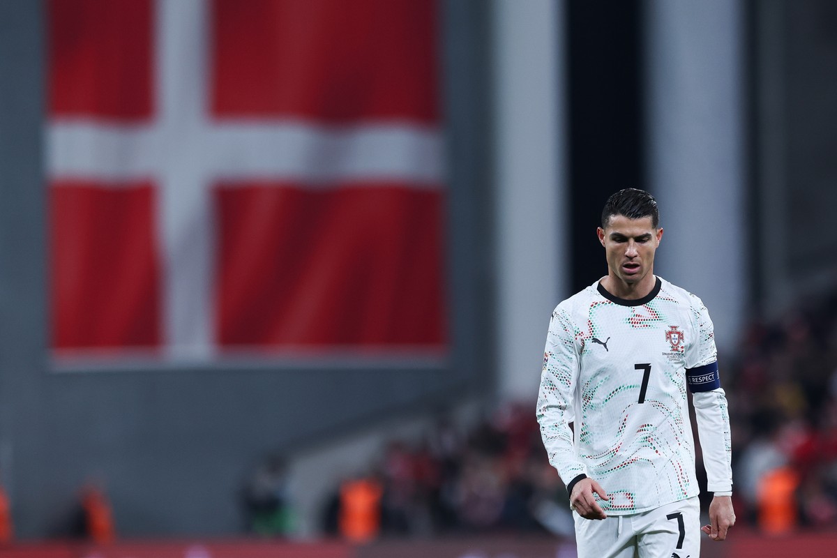 epa11977178 Portugal player Cristiano Ronaldo reacts at the end of the UEFA Nations League quarter final first leg match between Denmark and Portugal at Parken stadium in Copenhagen, Denmark, 20 March ...