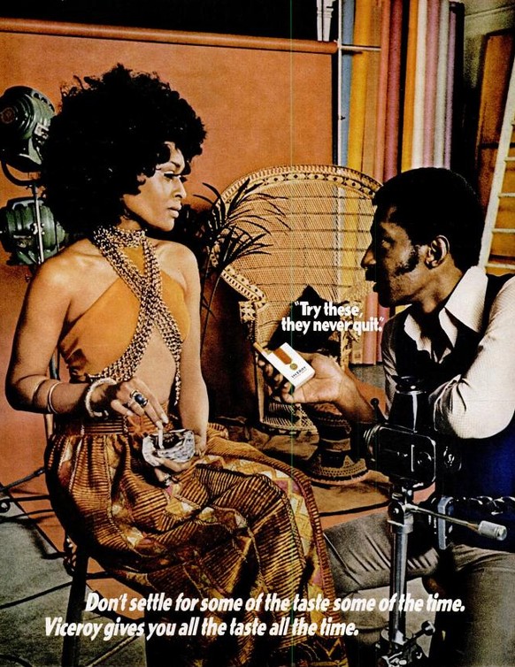So vill Liebi – Vintage-Werbung der 1970er.
https://flashbak.com/wp-content/uploads/2014/09/look-of-love-4.png