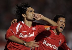 Internacional-Spieler Fernandao (links) war der grosse Held beim Sieg des Libertadores Cups 2006.