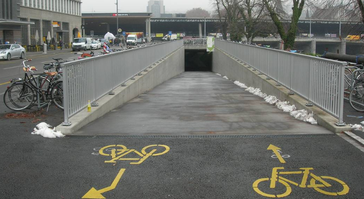 Der Stadttunnel wird heute teils schon als Velostation genutzt.