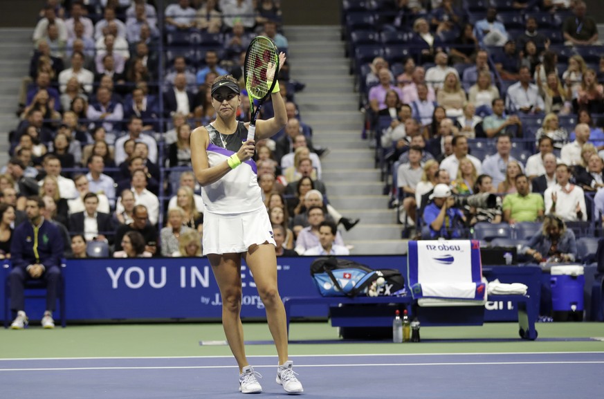Belinda Bencic, of Switzerland, reacts during the semifinals of the U.S. Open tennis championships against Bianca Andreescu, of Canada, Thursday, Sept. 5, 2019, in New York. (AP Photo/Adam Hunger)