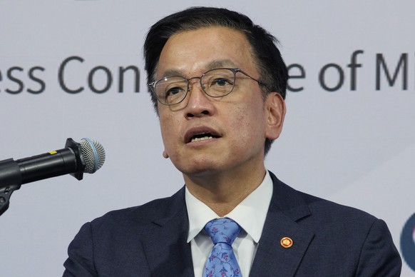 South Korean Finance Minister Choi Sang-mok speaks during a joint press conference in Seoul, South Korea Wednesday, Dec. 18, 2024. (AP Photo/Ahn Young-joon)
