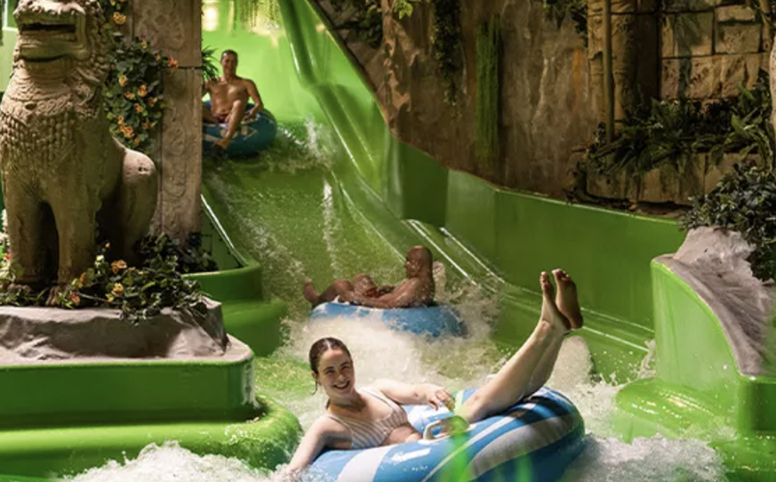 Alpamare Wasserpark Schweiz Rutschbahnen