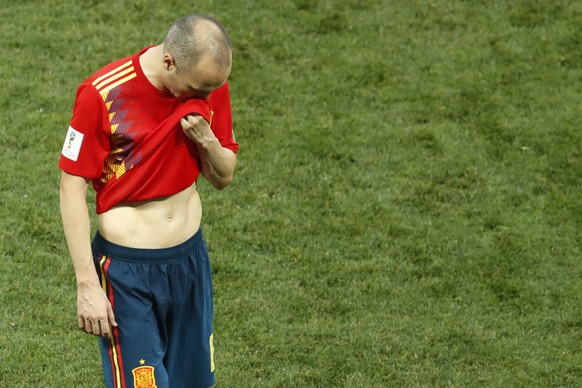 Spain&#039;s Andres Iniesta leaves the pitch after the round of 16 match between Spain and Russia at the 2018 soccer World Cup at the Luzhniki Stadium in Moscow, Russia, Sunday, July 1, 2018. Russia e ...
