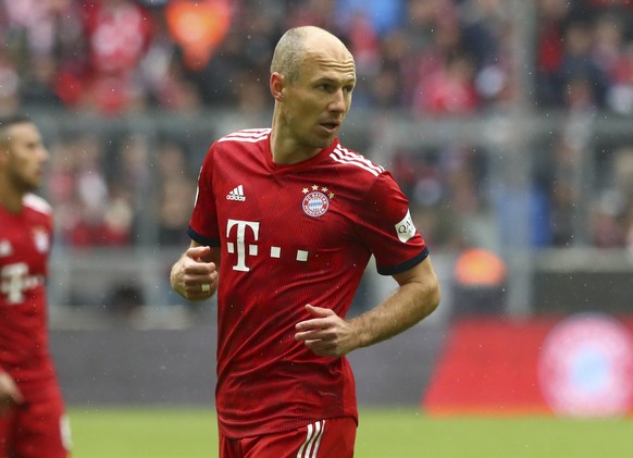 FILE - In this file photo dated Saturday, May 4, 2019, Bayern&#039;s Arjen Robben looks back during the German Bundesliga soccer match against Hannover 96 in Munich, Germany. Former Netherlands intern ...