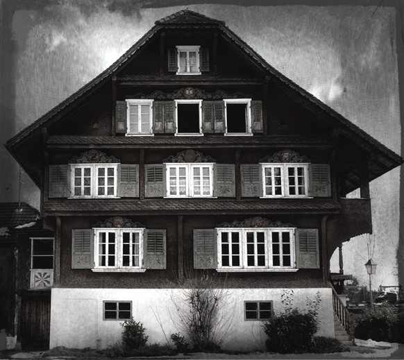 Das Joller-Haus kurz vor dem Abriss im Februar 2010.