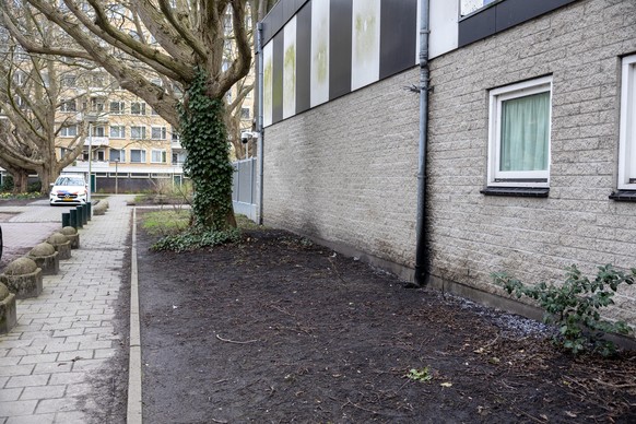 epa12818369 The scene following an overnight explosion at a Jewish school on Zeelandstraat in the Buitenveldert district of Amsterdam, the Netherlands, 14 March 2026. Mayor Femke Halsema, the police a ...