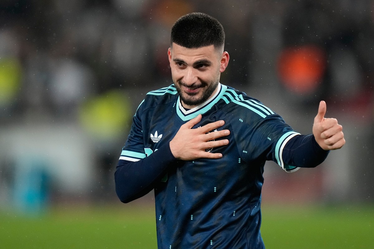Scorer Deniz Undav of Germany celebrates after winning an international friendly soccer match between Germany and Ghana in Stuttgart, Germany, Monday, March 30, 2026. (AP Photo/Matthias Schrader)
Germ ...