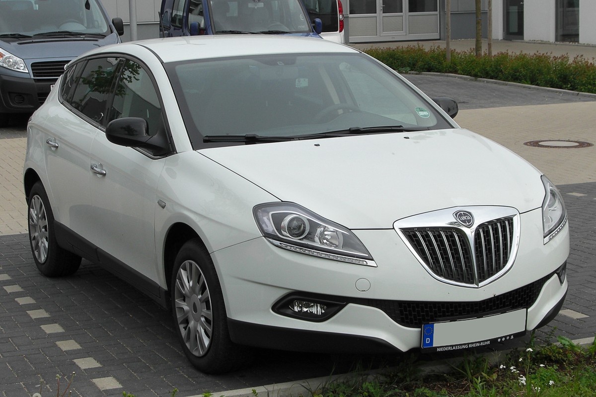 lancia delta III 3 2010 auto https://en.wikipedia.org/wiki/Lancia_Delta