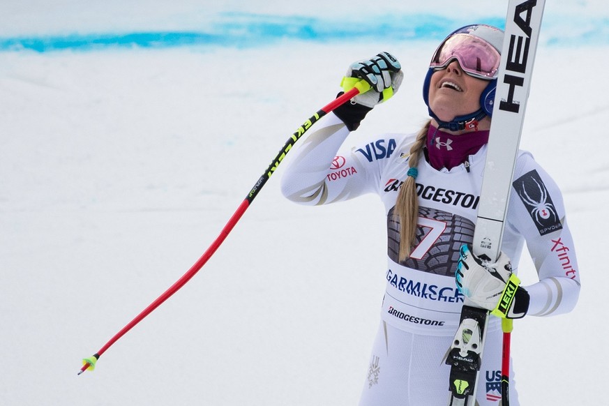 epa06495657 Lindsey Vonn of the United States reacts in the finish area during the women&#039;s downhill race of the FIS Alpine Skiing World Cup event in Garmisch-Partenkirchen, Germany, 04 February 2 ...