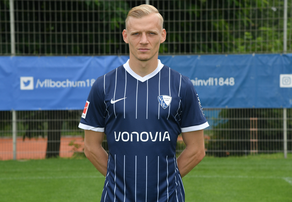 Saulo Decarli; VfL Bochum; 1.BL, Porträttermin 2021/2022 Bochum Nordrhein-Westfalen Deutschland *** Saulo Decarli VfL Bochum 1 BL, port date 2021 2022 Bochum North Rhine Westphalia Germany Team2