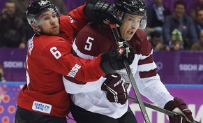 Sprukts im olympischen Zweikampf mit Yannick Weber.