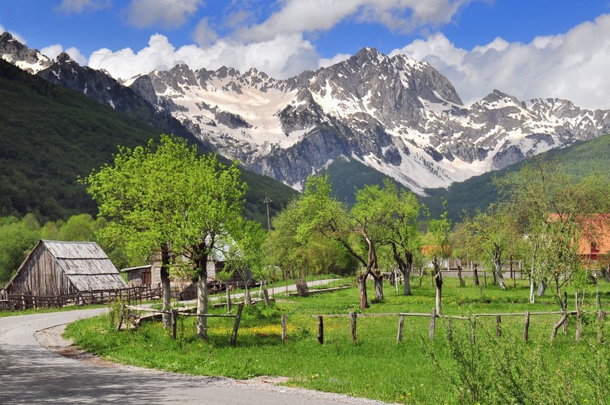 Ferienziele in Europa etwas unbekannt Berg Sinjajevina im Norden Montenegros zwischen der Stadt Kolasin und dem Dorf Njegovuda.