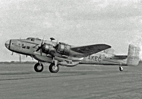 Handley Page Halifax C.VIII G-AKEC.