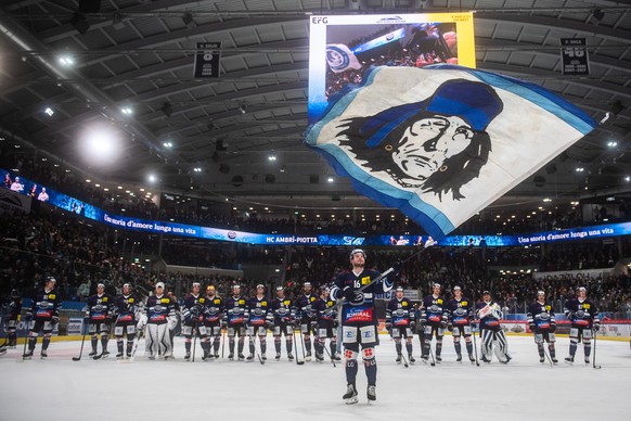 Ambris player Dominic Zwerger at the end of the National League preliminary round game between HC Ambri-Piotta and the HC Lugano at the Gottardo Arena in Ambri, on Friday, January 26, 2024. (KEYSTONE/ ...