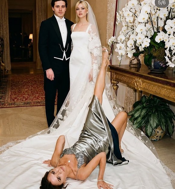 Victoria Beckham tanzt auf Brooklyns Hochzeit