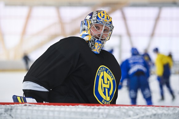 Neuzugang Robert Mayer vom HC Davos, aufgenommen im Training, am Mittwoch, 5. August 2020, in der Trainingshalle in Davos. (KEYSTONE/Gian Ehrenzeller)