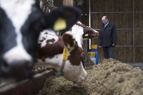 Markus Ritter, Praesident Schweizer Bauernverband, an der Jahresmedienkonferenz des Schweizer Bauernverbandes, sbv, am Mittwoch, 4. Januar 2017, in Oberbottigen. Aus Sicht des Bauernverbandes kann die ...