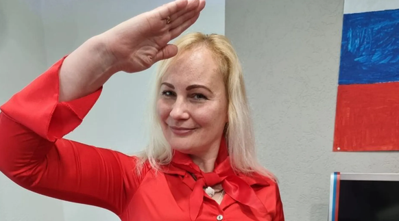 Elena Kolbasnikova und Max Schlund, deutsche Putin-Fans