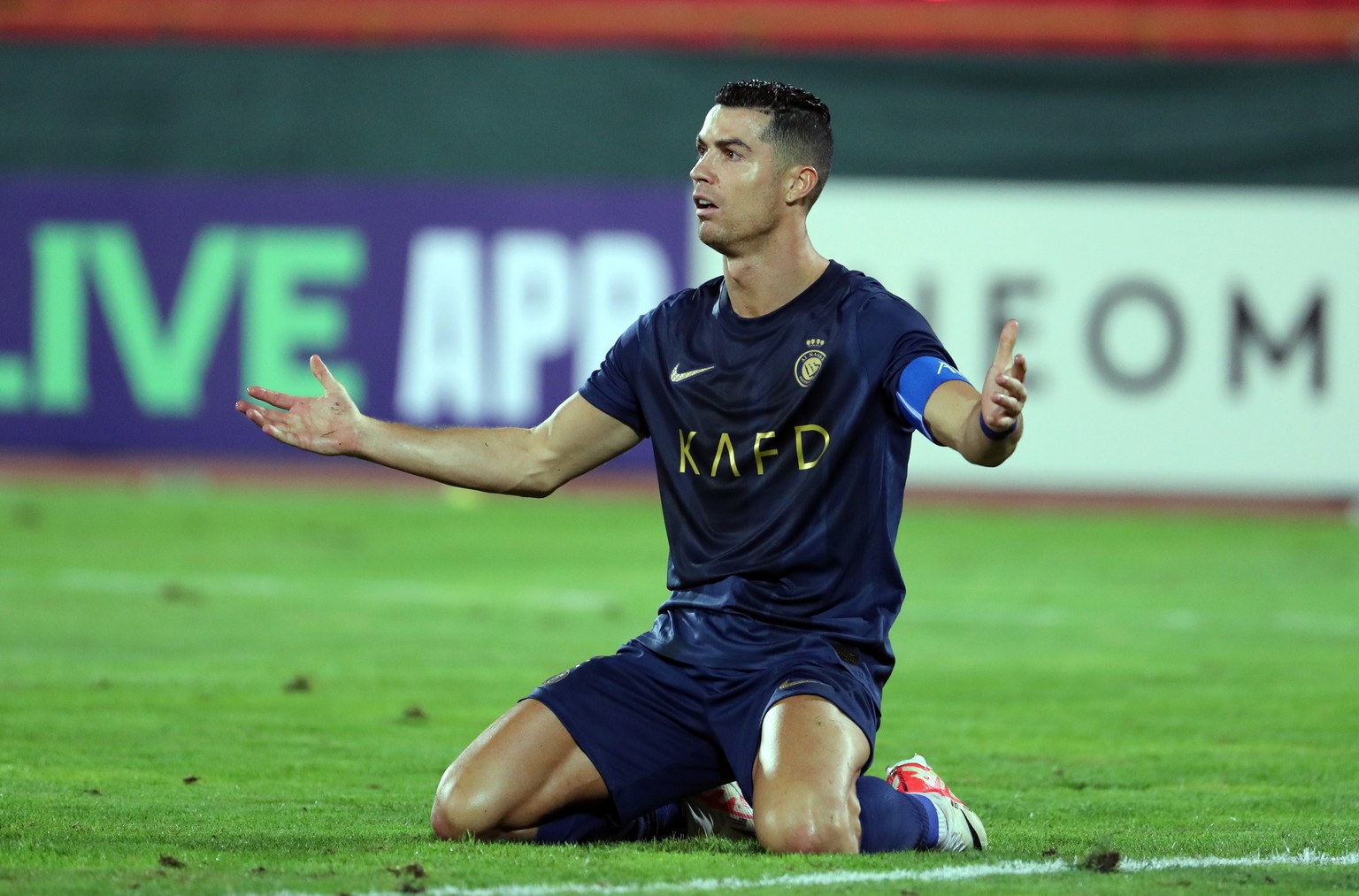epa10870235 Cristiano Ronaldo of Al-Nassr reacts during the AFC Champions League group E soccer match between Persepolis and Al-Nassr, in Tehran, Iran, 19 September 2023. EPA/ABEDIN TAHERKENAREH