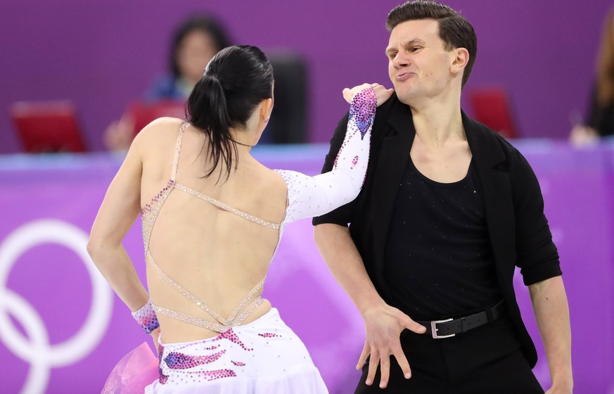 epa06541560 Charlene Guignard and Marco Fabbri of Italy in action during the Ice Dance Short Dance of the Figure Skating competition at the Gangneung Ice Arena during the PyeongChang 2018 Olympic Game ...