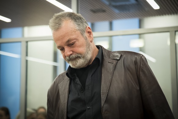 epa06212126 Defendant Eirik Jensen arrives at his trial in Oslo District Court in Oslo, Norway, 18 September 2017. Retired police officer Eirik Jensen was sentenced by the court to 21 years in prison  ...