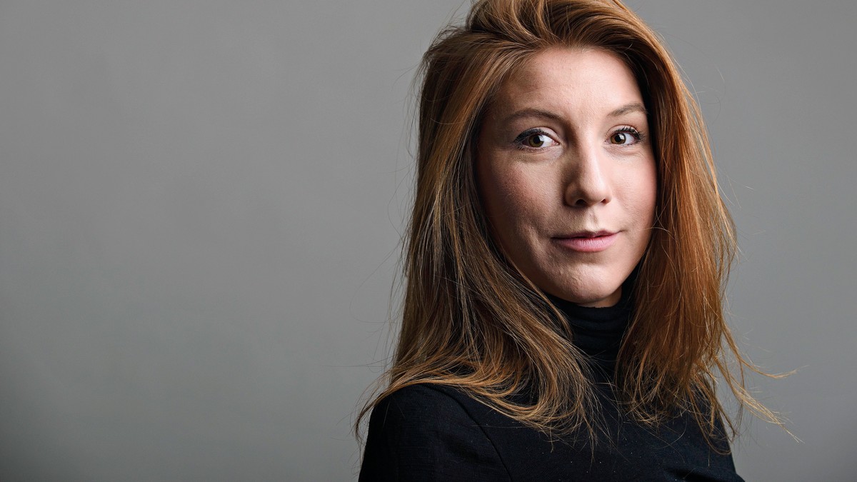 epa06140357 (FILE) Swedish journalist Kim Wall poses for a picture in Sweden on 28 December 2015 (issued 12 August 2017). Swedish journalist Kim Wall was onboard a private submarine 'UC3 Nautilus ...