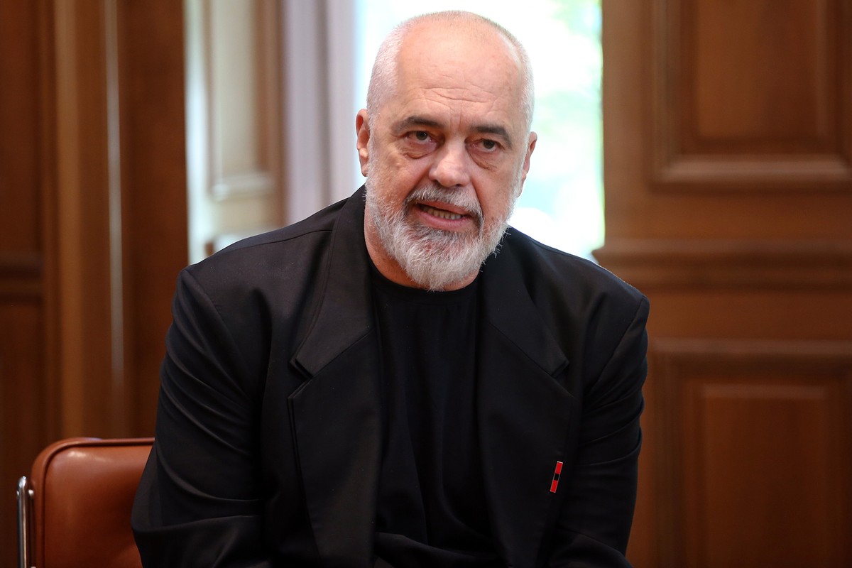 epa12905961 Prime Minister of Albania Edi Rama talks with the Greek prime minister during their meeting in Athens, Greece, 22 April 2026. EPA/ORESTIS PANAGIOTOU