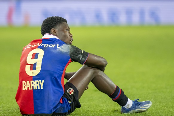 Basels enttaeuschter Thierno Barry nach dem Fussball Meisterschaftsspiel der Regular Season der Super League zwischen dem FC Basel 1893 und dem FC Lausanne-Sport im Stadion St. Jakob-Park in Basel, am ...