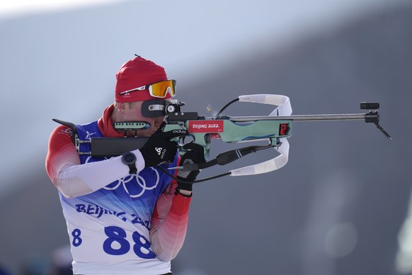 Sebastian Stalder of Switzerland practices during the men&#039;s 10-kilometer sprint competition at the 2022 Winter Olympics, Saturday, Feb. 12, 2022, in Zhangjiakou, China. (AP Photo/Kirsty Wiggleswo ...