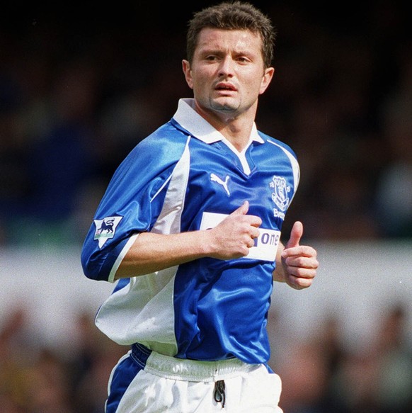 Tomasz Radzinski Everton FC Everton V Liverpool Goodison Park, Everton 15 September 2001 PUBLICATIONxINxGERxSUIxAUTxONLY Copyright: MaryxEvansxAllstarxRichardxSellers 12189479 editorial use only