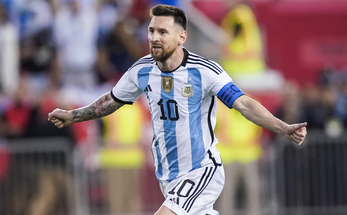 Argentina's player Lionel Messi celebrates his goal during the second half of an international friendly soccer match against Jamaica on Tuesday, Sept. 27, 2022, in Harrison, N.J. (AP Photo/Eduard ...