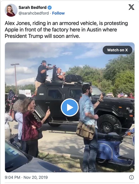 Tweet zu Alex Jones (2019)