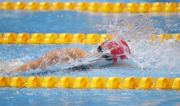 epa09381561 Anna Hopkin of Team Britain in action during the Mixed 4x100m Medley Relay at the Swimming events of the Tokyo 2020 Olympic Games at the Tokyo Aquatics Centre in Tokyo, Japan, 31 July 2021 ...