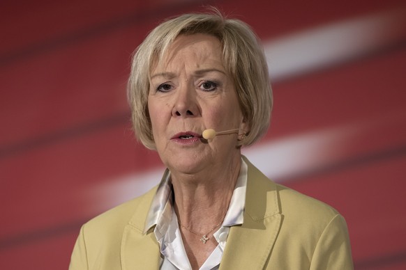 Verwaltungsratspraesidentin Monika Ribar, spricht an der Bilanzmedienkonferenz der SBB, am Montag, 13. Maerz 2023, in Bern. (KEYSTONE/Peter Schneider)