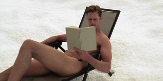 Ob nackt oder nicht, diese circa 37 Bücher (mit eurer Hilfe 1000!) machen den Sommer richtig geil